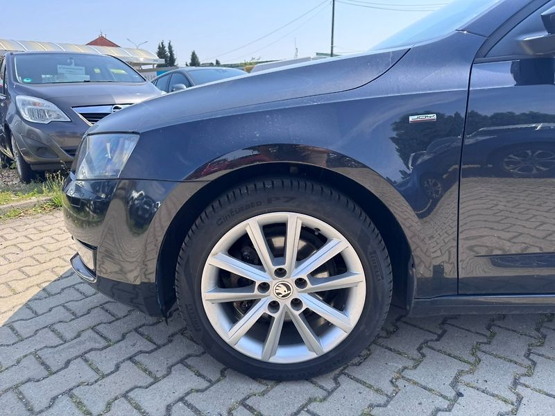 Škoda Octavia (2015) 1,4 TSI 110 KW SERVIS STK - fotka 14 z 50