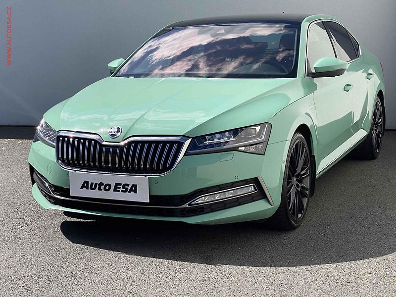 Škoda Superb (2022) 2.0TSi 4x4, 1.maj,ČR, L&K - fotka 3 z 24