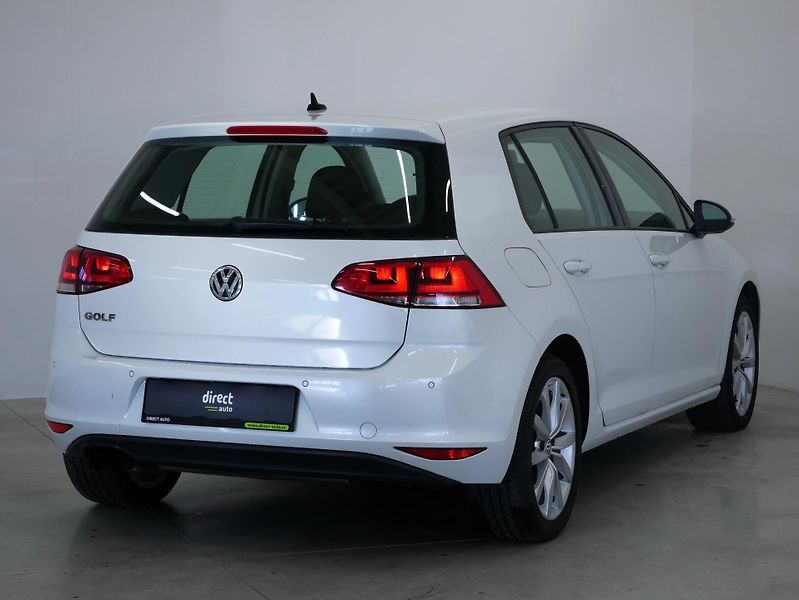 Volkswagen Golf - fotka 2 z 25