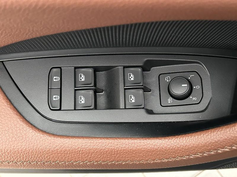 Škoda Kodiaq 2.0 TDI 4x4 Exclusive Selectio - fotka 22 z 36