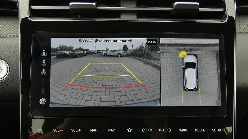 Hyundai Tucson 1.6 T-GDI HEV Style 4x4 Auto - fotka 15 z 23