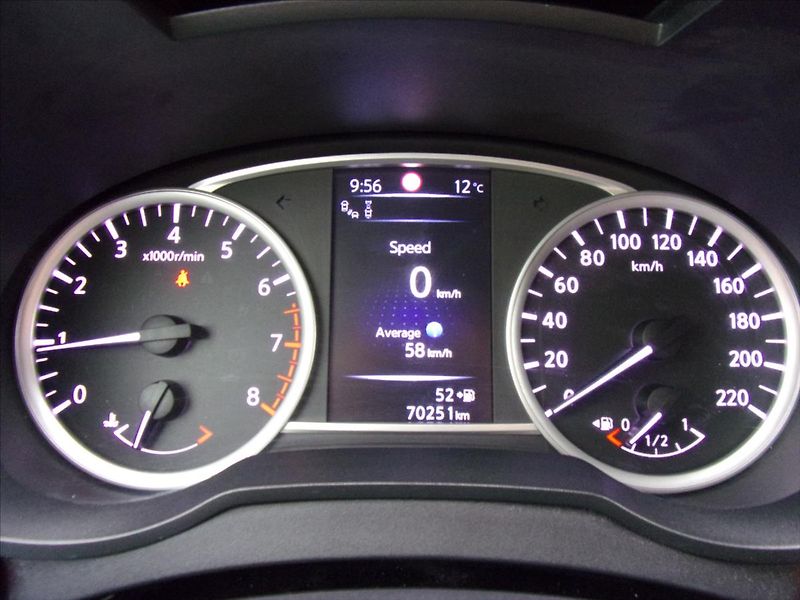 Nissan Micra 0,9 IG-T Acent 66kW odp.DPH - fotka 17 z 26