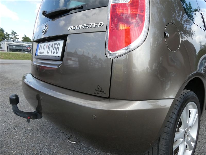 Škoda Roomster 1,2 TSI 77kW Elegance,2 x kola - fotka 10 z 48