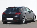 Opel Astra (2010) 1.4 T, Tempomat, Park. senzory - náhled 4