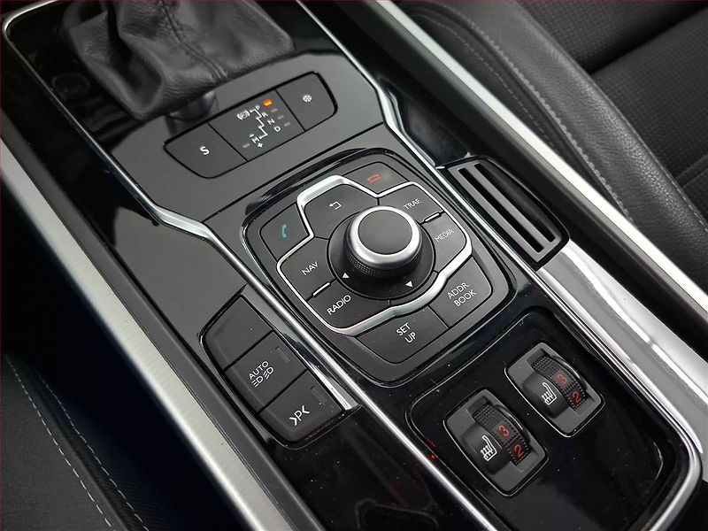 Peugeot 508 (2014) 2.2 HDi, Automat, Navi, Xenony - fotka 17 z 22