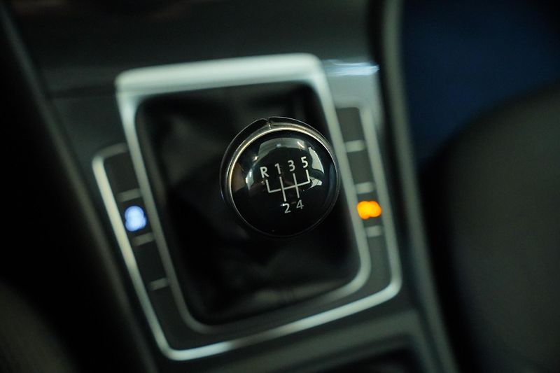 Volkswagen Golf - fotka 25 z 29