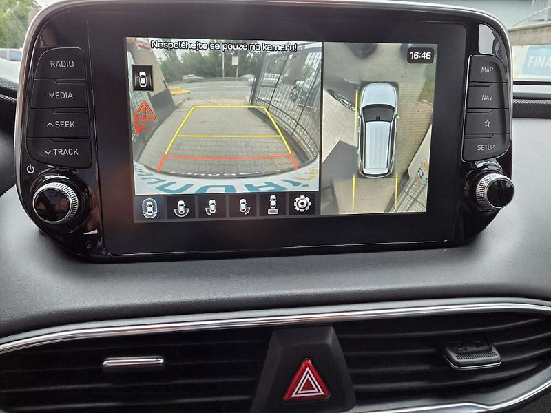 Hyundai Santa Fe 2.2-PREMIUM-AUTOMAT-KŮŽE - fotka 15 z 35