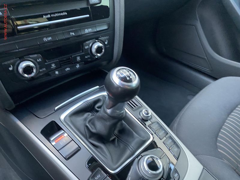 Audi A4 (2014) 2.0 TDi, Ambiente, bixen - fotka 16 z 17