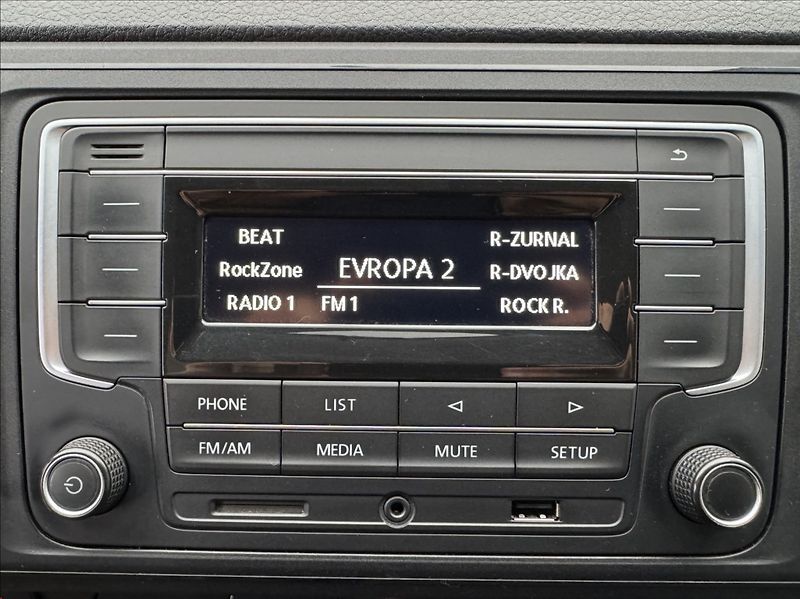 Volkswagen Transporter 2,0 TDI 110kW 4MOT DPH původČR - fotka 43 z 50