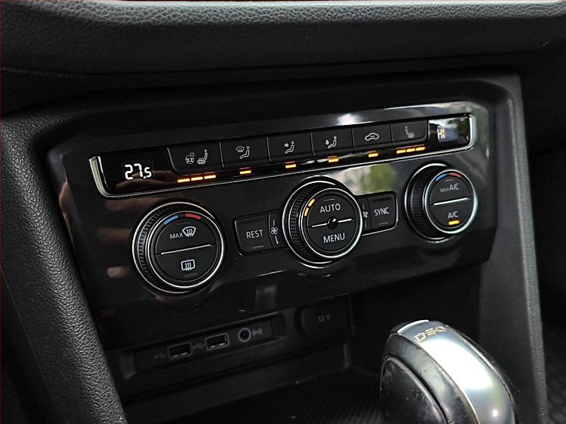 Volkswagen Tiguan (2018) Comfortline 2.0 TDI, 4X4 - fotka 16 z 17