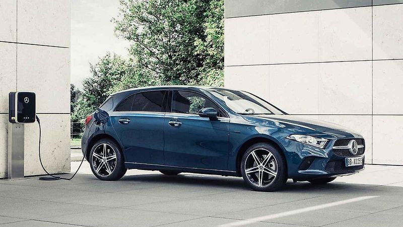 Mercedes-Benz A250e a B250e