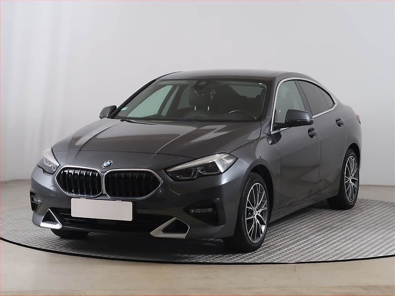 BMW Řada 2 (2020) 218i Gran Coupé - fotka 2 z 18
