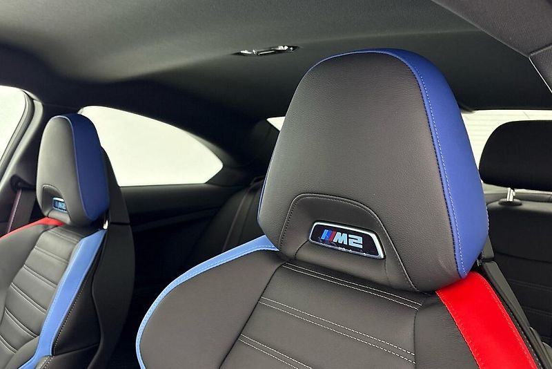 BMW M2 Coupe - fotka 16 z 24