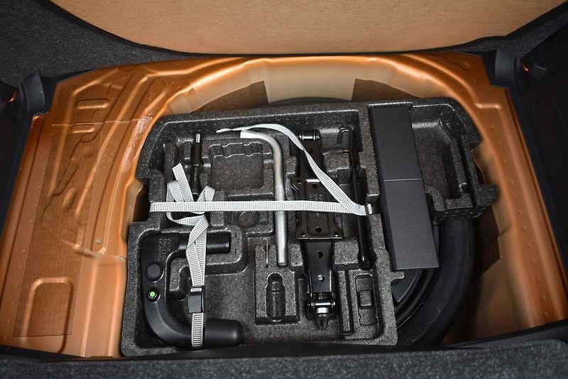 Nová Fabia v Jizerských horách s výhledem na Ještěd