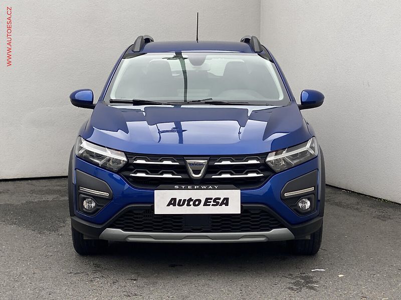 Dacia Sandero (2021) 1.0TCe, Stepway - fotka 2 z 17