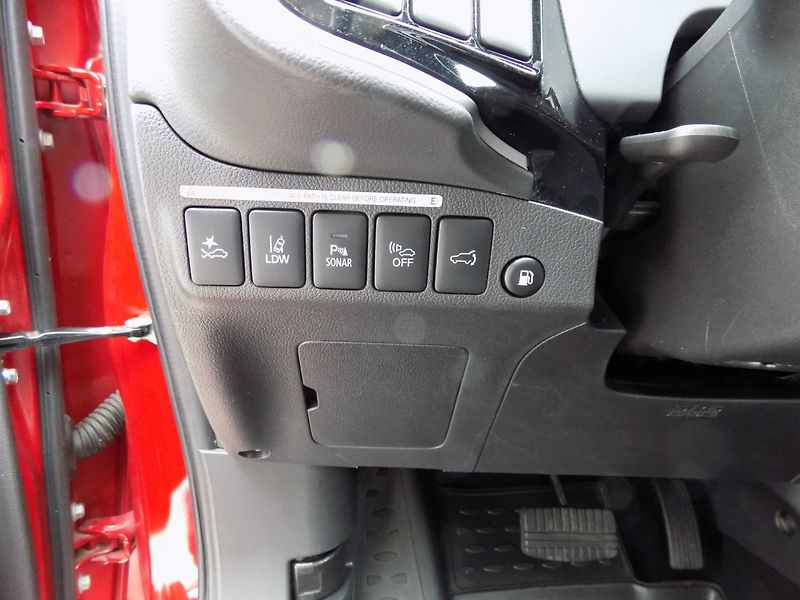 Mitsubishi Outlander (2021) 2.4 PHEV/4WD/1.Maj./LED/ - fotka 23 z 42