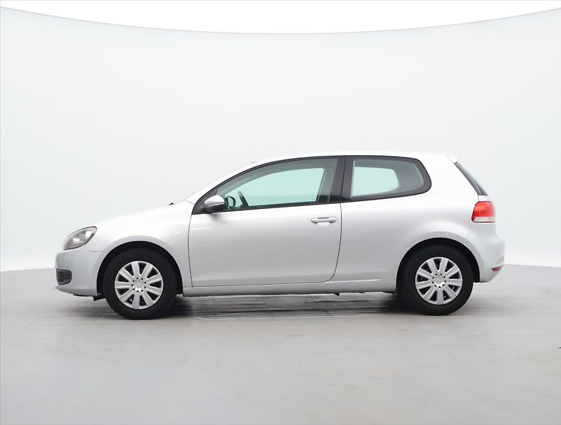 Volkswagen Golf 1,4 16V 59kW Klima Trendline - fotka 4 z 27