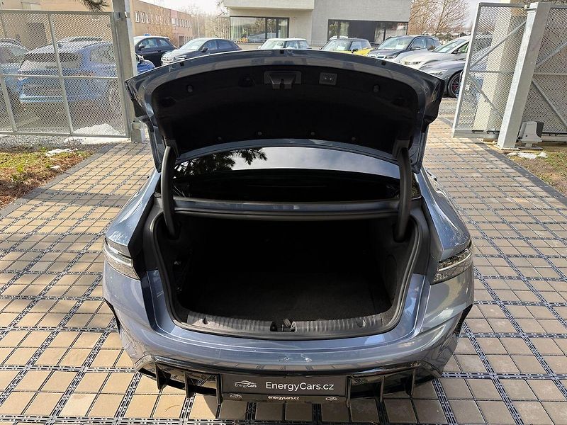 BYD Seal Excellence 82,5 kWh AWD - fotka 32 z 37