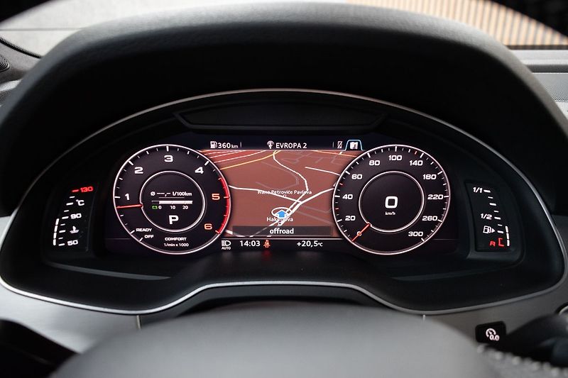 Audi Q7 3.0TDI REZERVACE - fotka 27 z 51