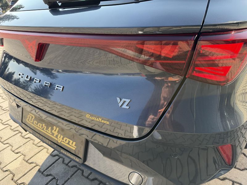 Cupra Leon (2025) VZ 2.0TSI 245kW 4X4 SP DSG TOP - fotka 18 z 44