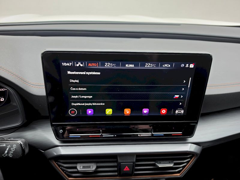 Cupra Formentor (2022) 2.0TSI 140KW DSG 4DRIVE - fotka 9 z 33