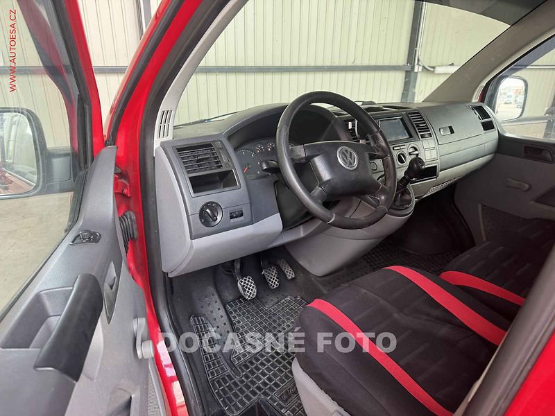 Volkswagen Transporter (2006) 1.9TDi, ČR, AC - fotka 3 z 3