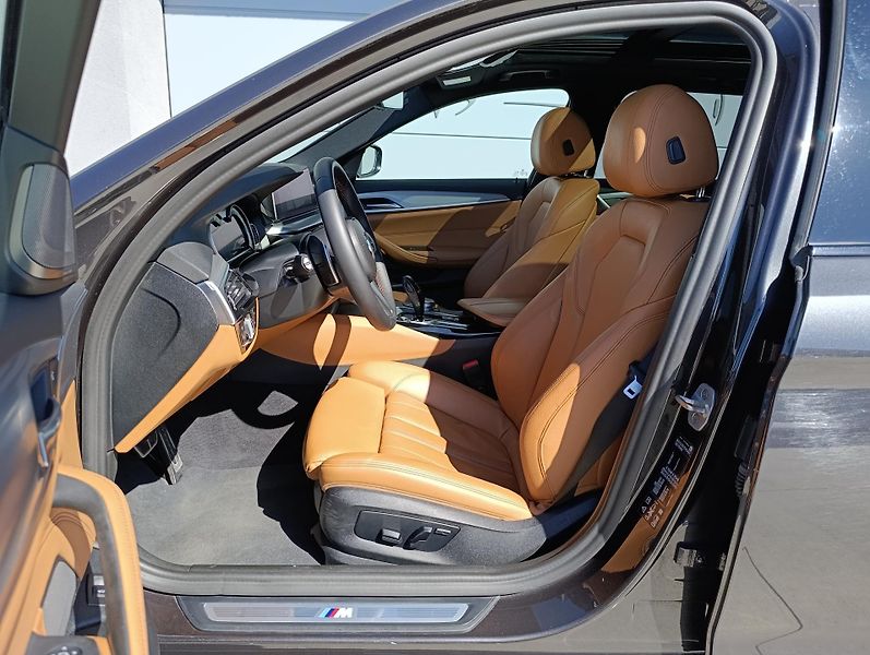 BMW Řada 5 540d xDRIVE MSPORT PANO DPH - fotka 11 z 34