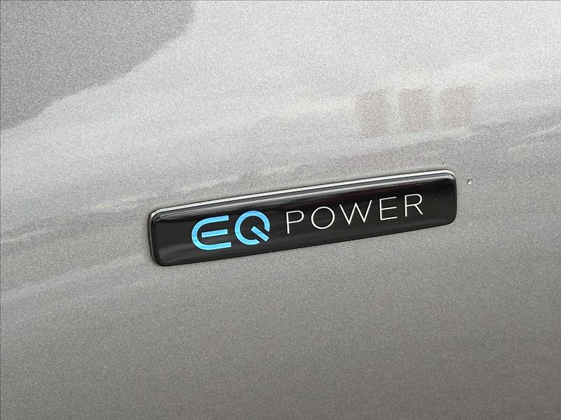 Mercedes-Benz Třídy A 1,3 250e Full Led,Navi,Výhřev - fotka 40 z 43
