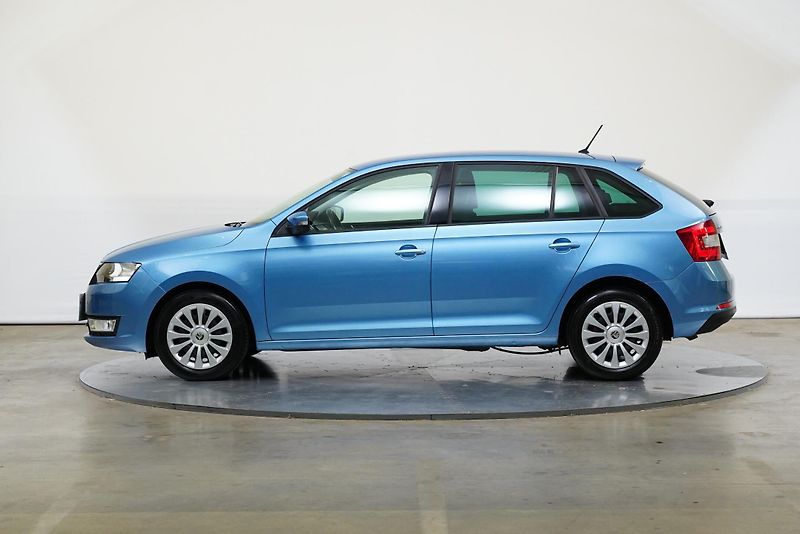 Škoda Rapid - fotka 3 z 25