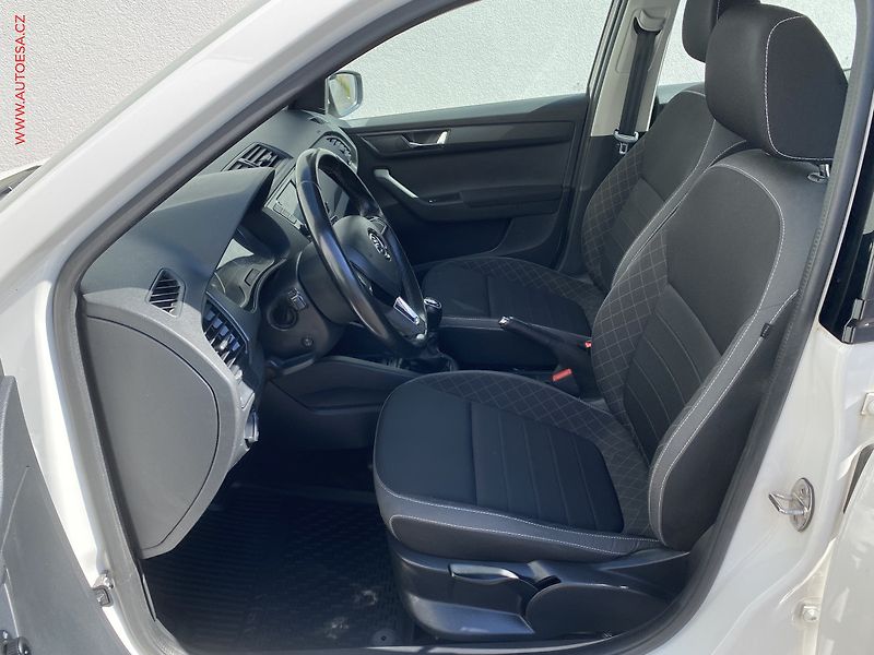 Škoda Fabia (2020) 1.0 TSi, 2.maj,ČR, Ambition - fotka 9 z 16