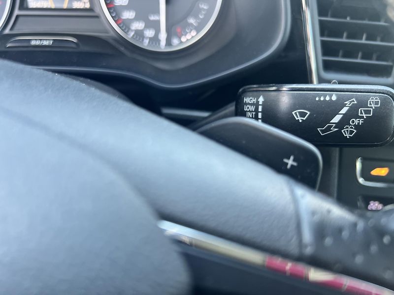 Seat Leon Cupra 280 2.0TSi DSG KŮŽE ALU - fotka 21 z 55