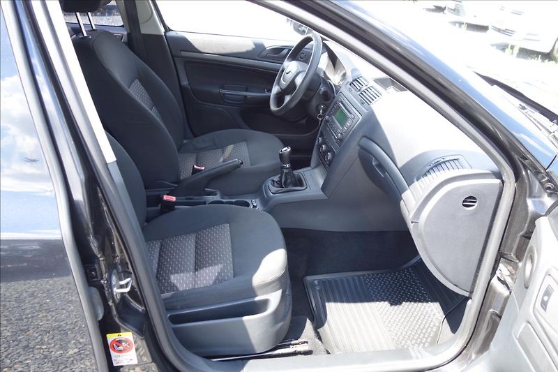 Škoda Octavia 1,2 TSi, ČR, KLIMA, PRIMA. - fotka 11 z 34