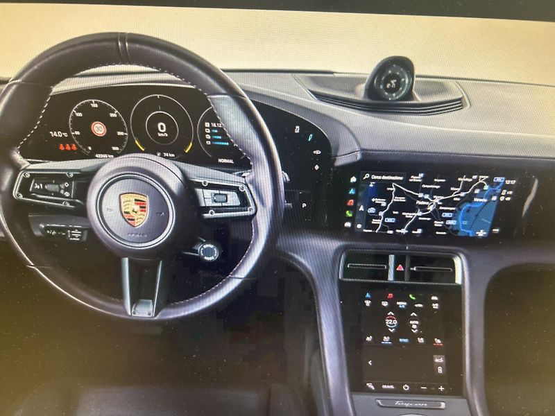 Porsche Taycan 4 CROSS TURISMO 92% - fotka 5 z 6
