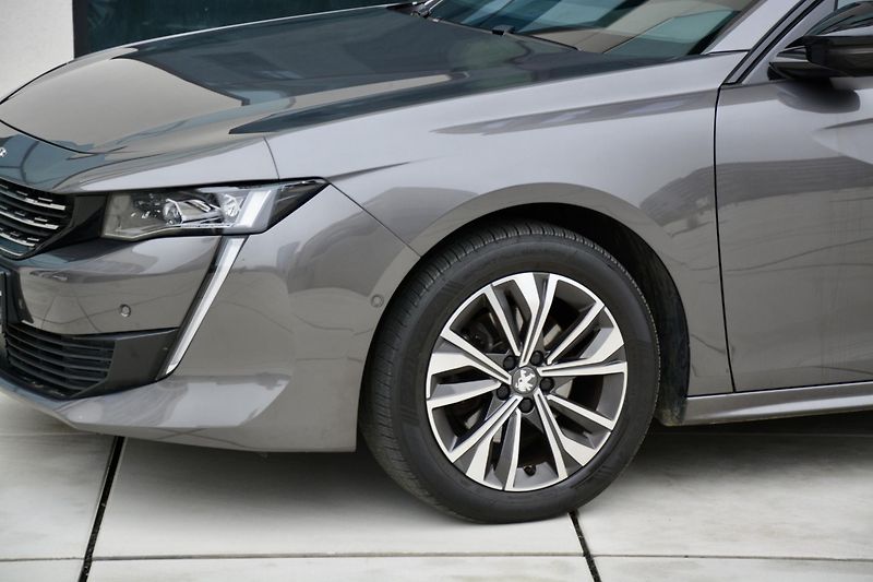 Peugeot 508 (2023) SW BlueHDi130 EAT8 ALLURE - fotka 11 z 40