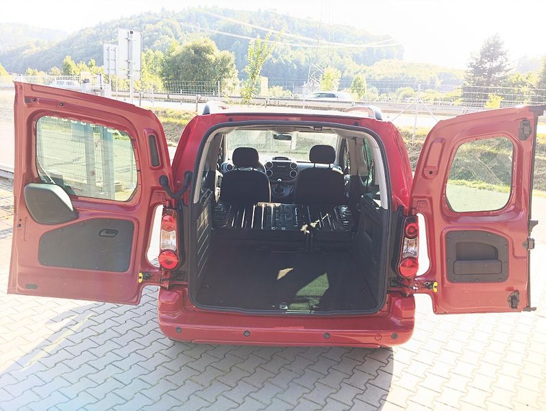Peugeot Partner (2018) Tepee 1.6 HDi 100k MAN5 - fotka 10 z 25