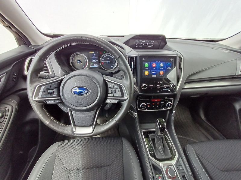 Subaru Forester COMFORT e-Boxer FB 20 110 kW C - fotka 10 z 25