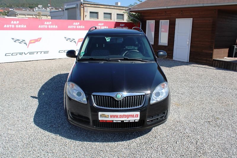 Škoda Fabia (2009) 1,4i 16V KLIMA EL.OKNA TAŽNÉ - fotka 2 z 16