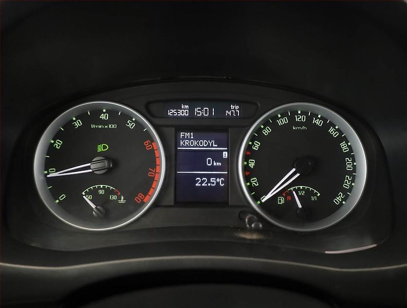 Škoda Fabia (2008) Sportline 1.2 12V, ČR,1.maj - fotka 8 z 15