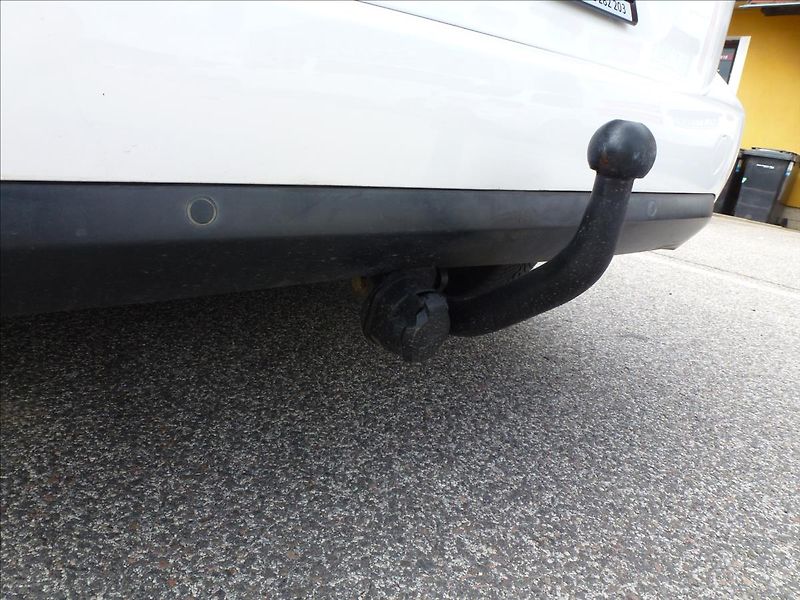Citroën Grand C4 Picasso 1,2 PureTech 130HP Turbo 6MAN - fotka 46 z 51
