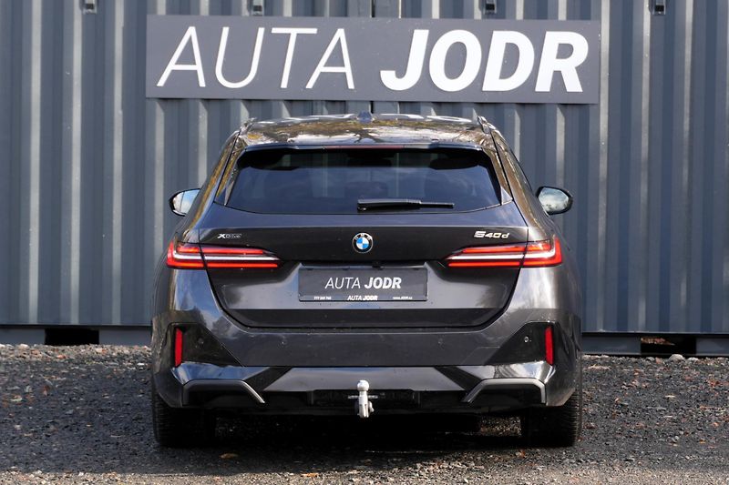 BMW Řada 5 540d, B&W, Ventilace, Webasto - fotka 7 z 40