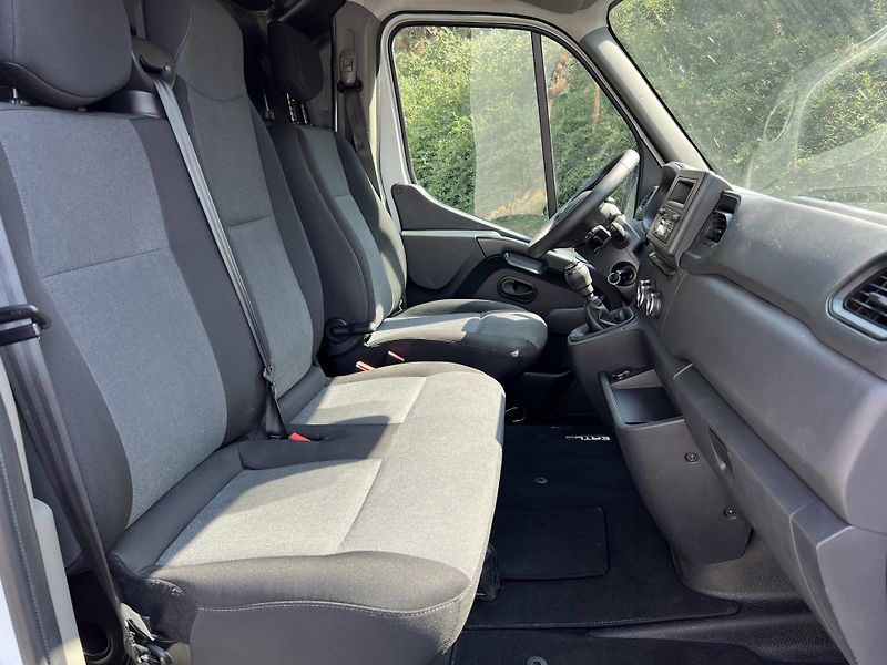 Renault Master 2.3 dCi 100 kW L3H2 MR2024 - fotka 6 z 13