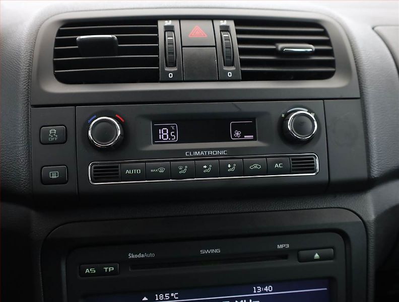 Škoda Roomster (2010) Sport 1.6 TDI - fotka 11 z 17