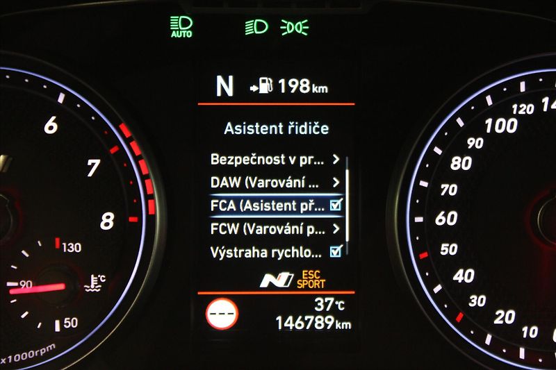 Hyundai i30 N Performance - fotka 22 z 40