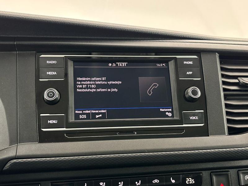 Volkswagen Caravelle Long DSG - fotka 25 z 26