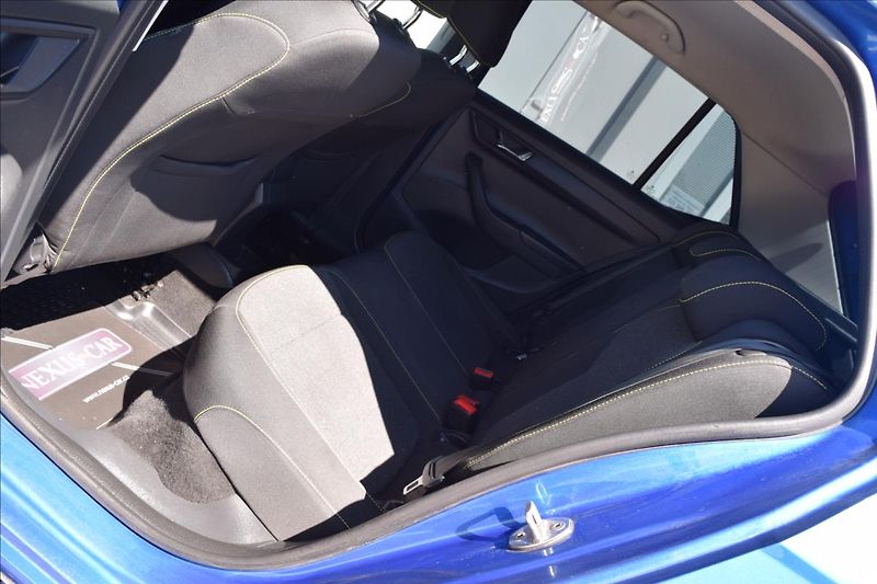 Škoda Fabia 1,0 MPI 55KW VÝHŘEV ALU LPG - fotka 18 z 52