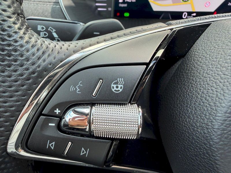 Škoda Octavia (2023) 1.5 TSI 110kW SportLine DSG DC - fotka 11 z 35