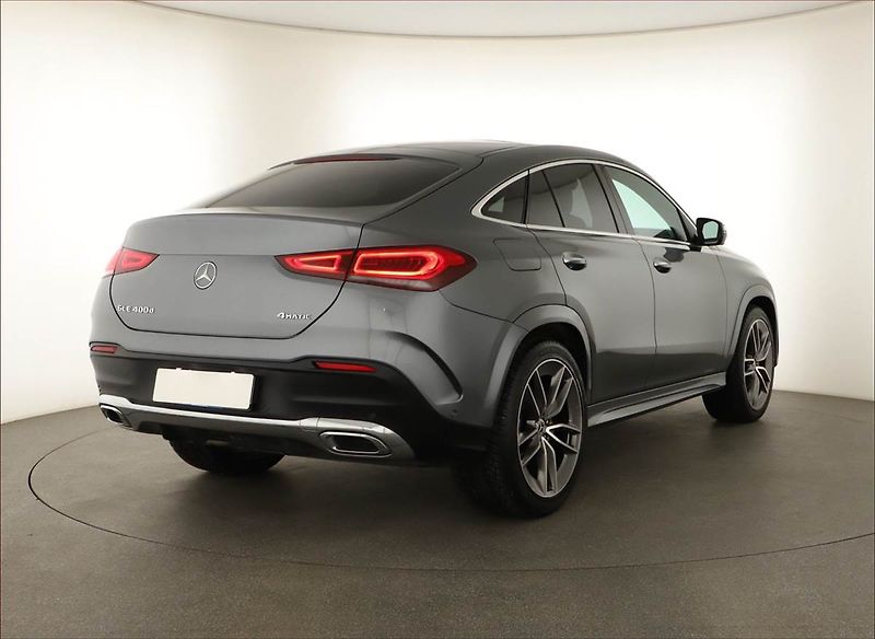 Mercedes-Benz GLE (2022) 400 d 4MATIC, Nové v Čr - fotka 5 z 26