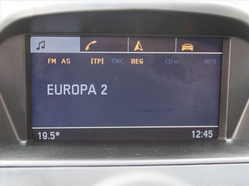 Opel Antara (2012) 2.2 CDTI, 4X4, Automat, Navi - fotka 16 z 20