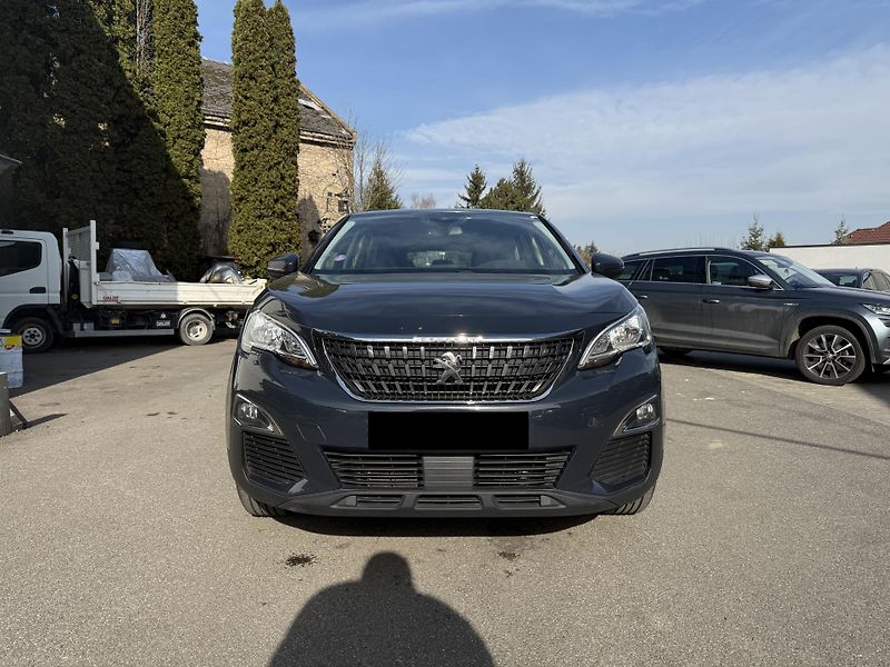 Peugeot 3008 1.2 THP 96 kW - fotka 2 z 19