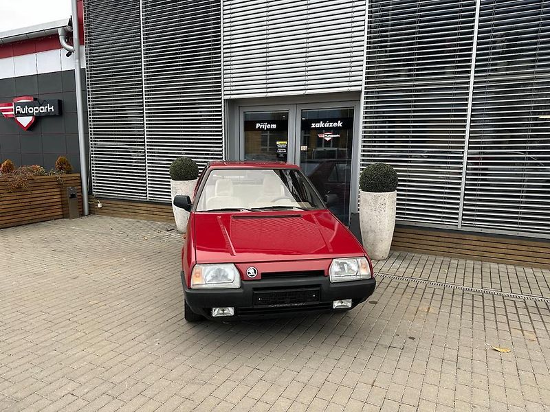 Škoda Favorit (1990) 135L - fotka 2 z 13